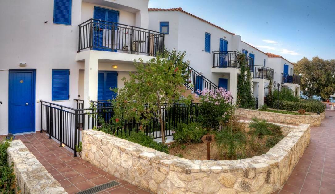 Margarita Beach Hotel Agia Marina Exteriör bild